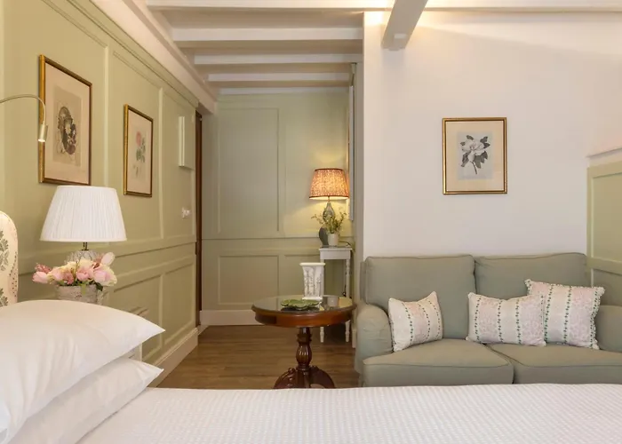 Despotiko Hotel