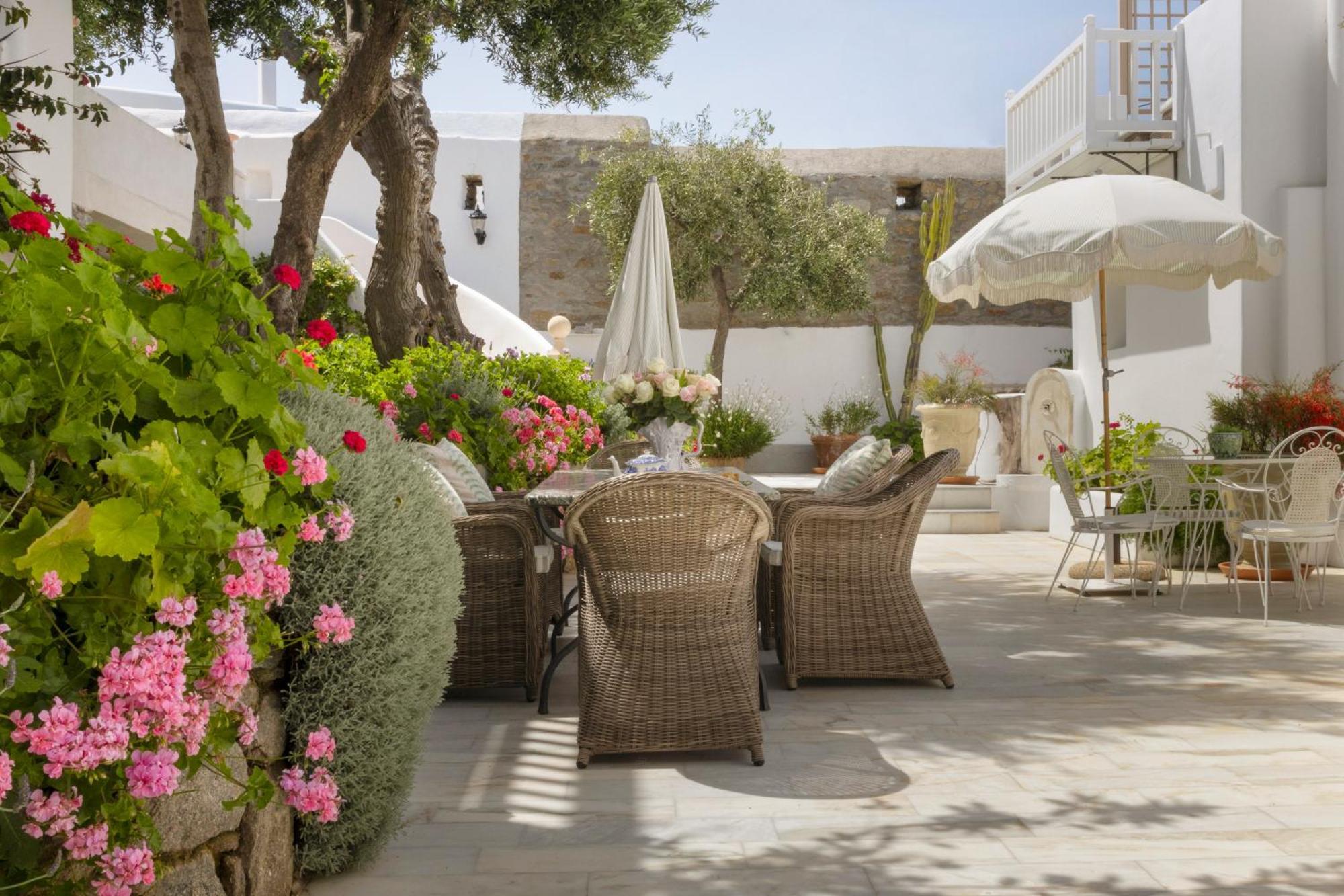 Hotel Despotiko 4*